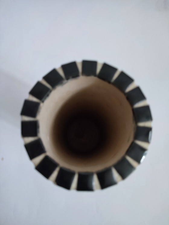 Image 1 of Jarrón de mosaico de la vendimia '70 Negro Blanco Rojo Azulejos articulados