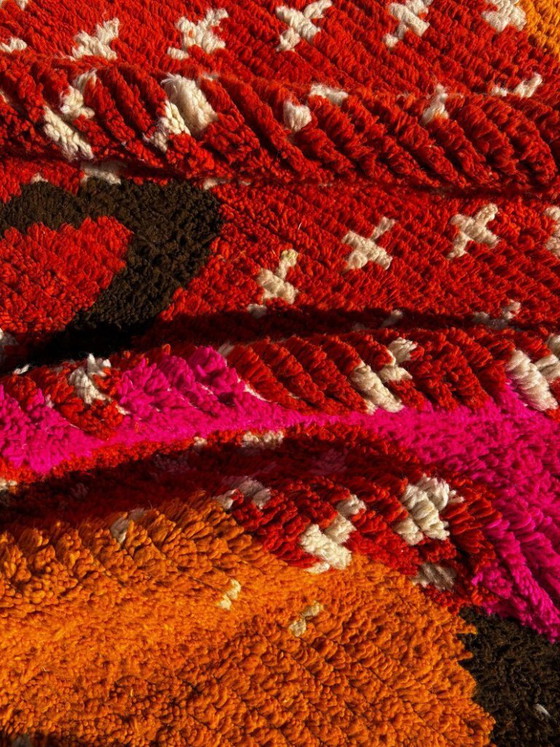 Image 1 of Tappeto Boujad marocchino arancione, 250x150 cm, in lana – Tappeto per interni moderni – Realizzato a mano da donne berbere