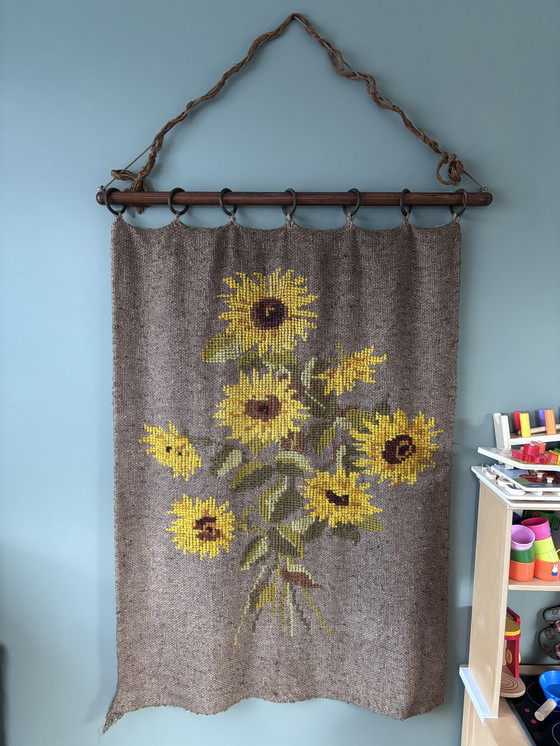 Image 1 of Groot vintage wandkleed 120x85 cm tweezijdig 