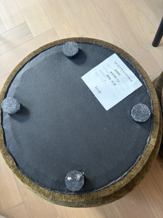 2 x Ferm Living Poufs & repose-pieds – Velvet, Polyester (photo 3 of 5)