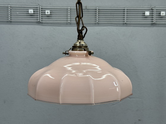 Image 1 of Lampada a sospensione antica Art Déco: vetro elegante e atmosfera senza tempo