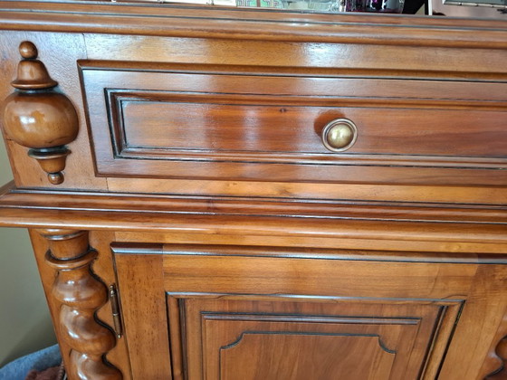 Image 1 of Buffet en noyer français