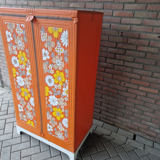 Image 1 of Armadio vintage anni '70, armadio da campeggio sospeso