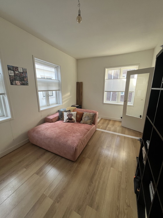 Image 1 of Sofá/sillón de dos plazas rosa supersuave