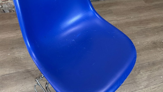 Image 1 of 10x Vitra DSS blau