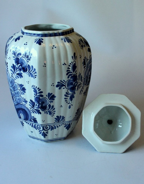 Image 1 of Large Delft vase with lid