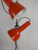 1 x 1970's oranje dubbel spot vloerlamp  150cm hoog 