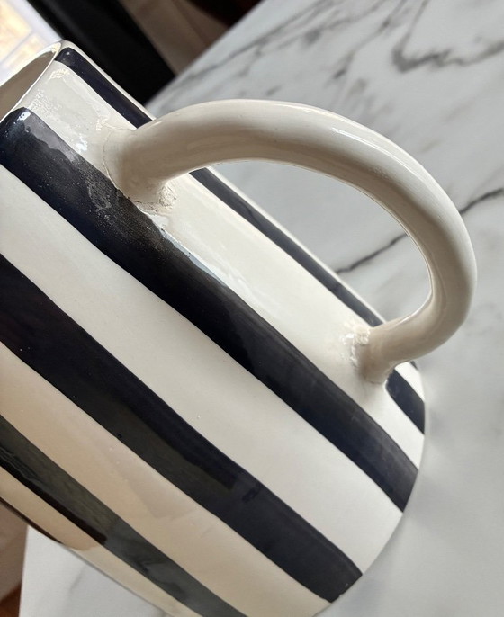 Image 1 of Pichet XL céramique rayures noires et blanches