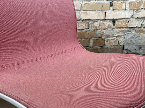 Image 1 of Plusieurs modèles disponibles - Hay AAC 11 Swivel Pink