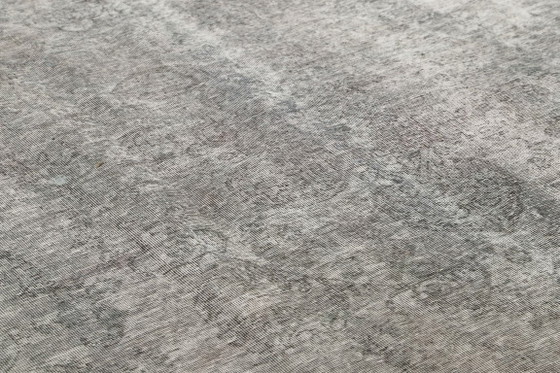 Image 1 of Hand-knotted vintage art rug 247x378
