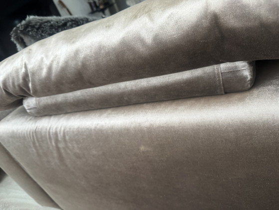Design lounge sofa by Eric Kuster – 3-5 seaters, Textile, Velvet (photo 11 of 15)