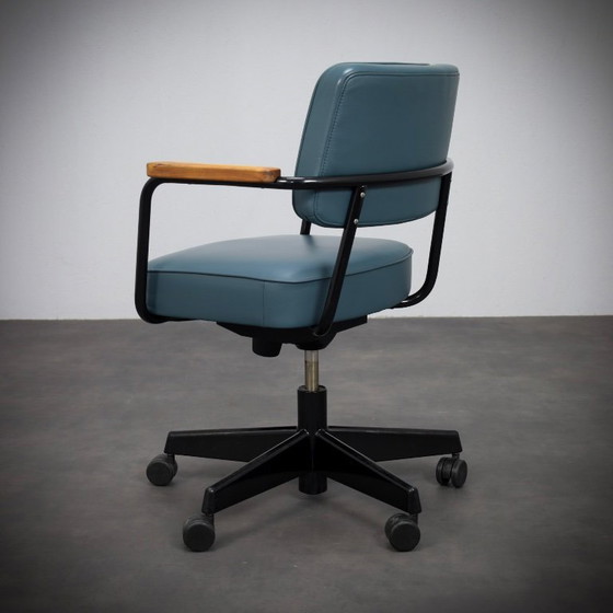 Image 1 of Fauteuil Direction Pivotant Office Chair by Jean Prouvé for Vitra, 1951