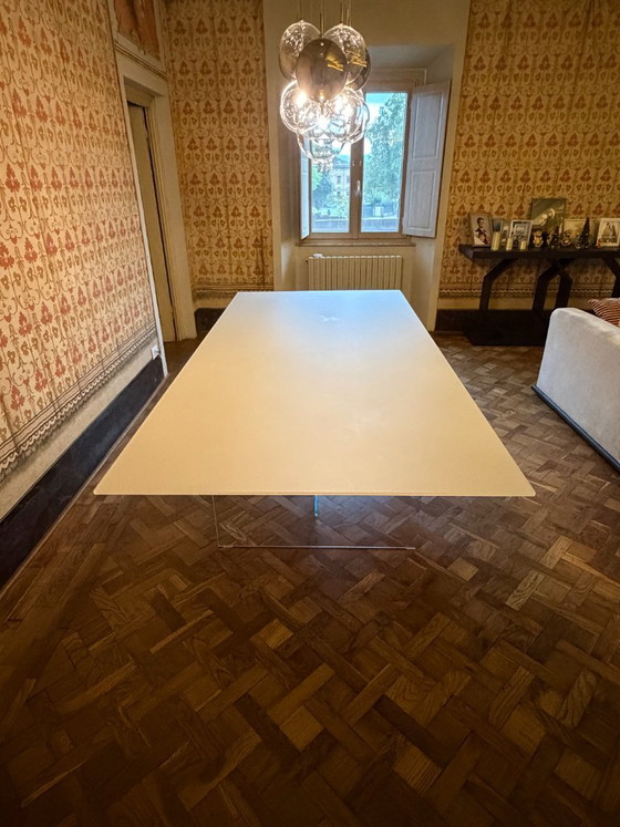 LAGO Air - Large Dining table with glass legs, Wood, Transparent (photo 3 of 6)
