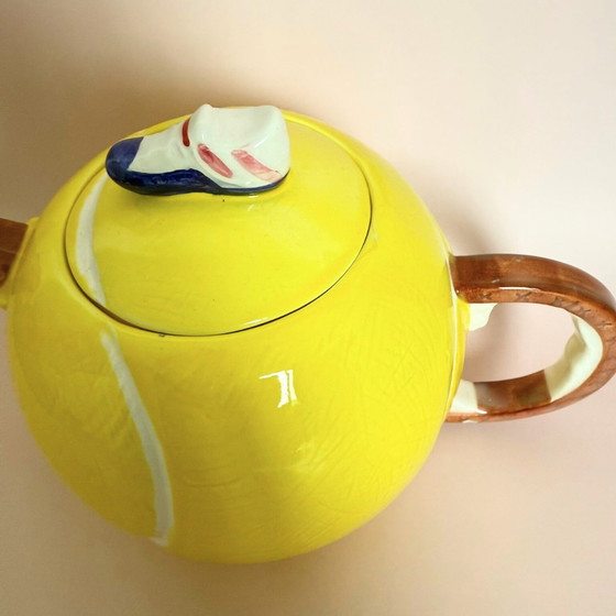 Image 1 of Theepot en kopjes voor een tennisliefhebber