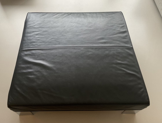 Image 1 of Minotti hocker