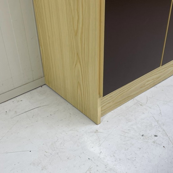 Image 1 of Retro vintage seventies kinderkamer baby kledingkast