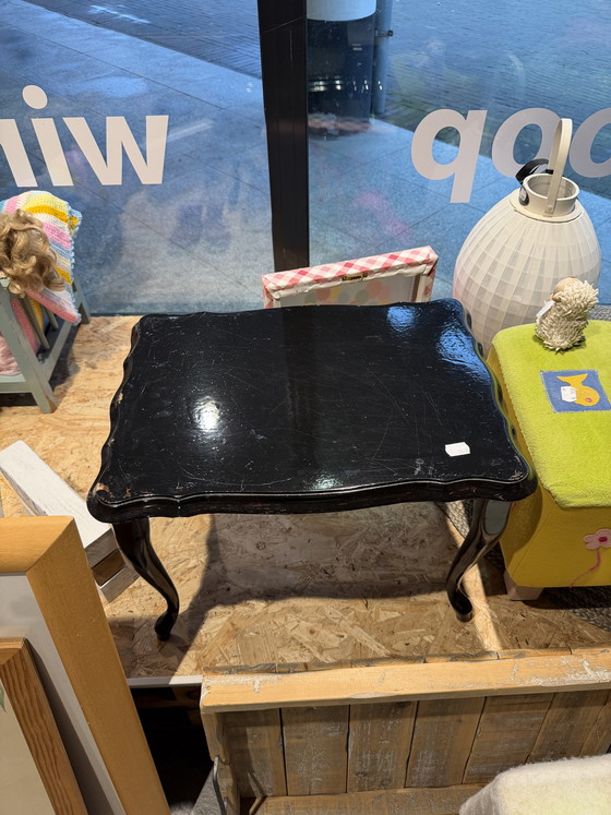 Image 1 of Refurbished antique side table