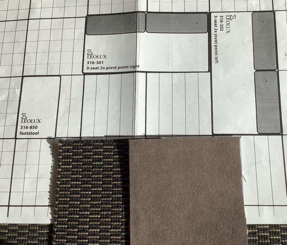 Image 1 of Sleek modular corner sofa Leolux (2x three-seater sofa and 1x footstool)