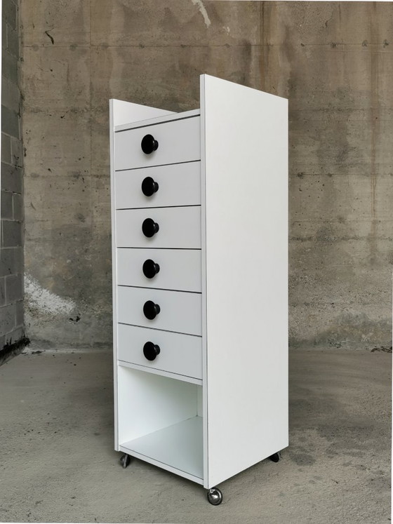 Zeldzaam "Talponia" wit formica ladeblok van Gabetti & Isola voor Olivetti, ARBO – arbo italy, Ladekasten (photo 3 of 9)