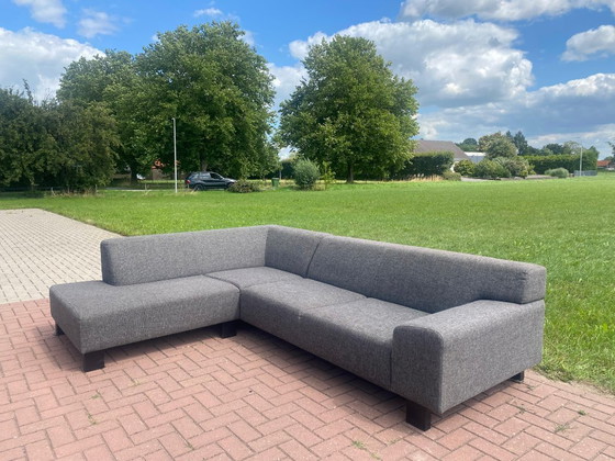 Image 1 of Sofá esquinero moderno de tela gris