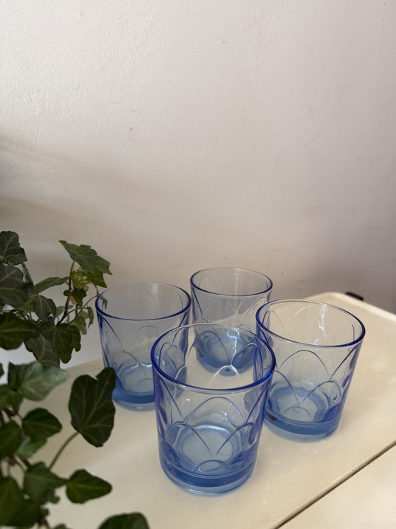 Image 1 of Set di 4 bicchieri da acqua vintage in vetro blu
