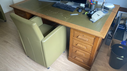 Magnifique bureau antique en bois, type bureau partenaire