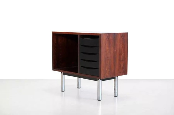 Platenspelerkast van palissanderhout, Deens design – Buffetkasten, Chrome, Mid Century Modern (photo 2 of 5)