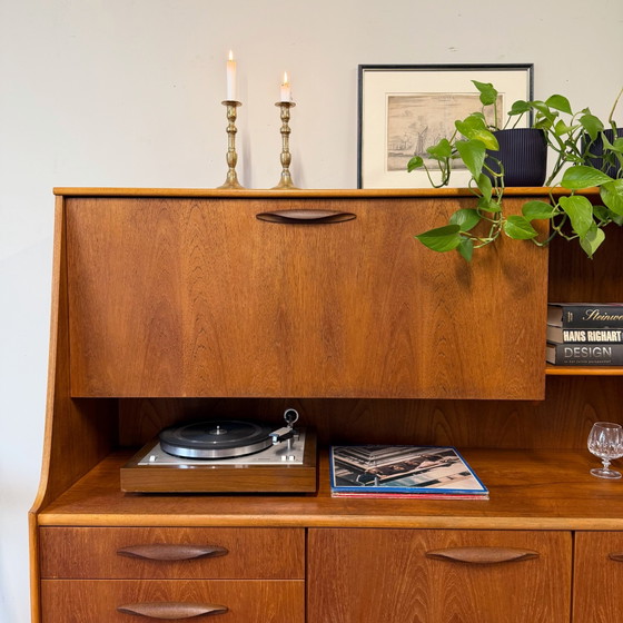 Vintage Sideboard cabinet •Austinsuite UK• – Wood (photo 3 of 15)