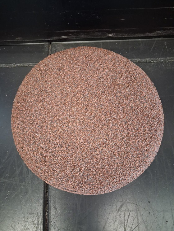 Image 1 of Dalí Pouf