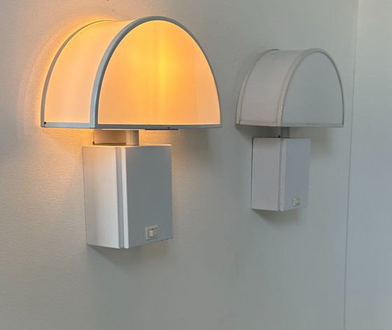 Image 1 of Coppia di applique vintage Olympe Guzzini, metallo e perspex, Italia 1970