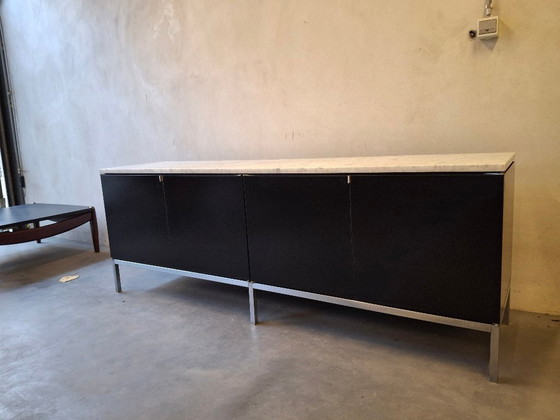 Image 1 of Anrichte Credenza Carrara-Marmor, Design Florence Knoll