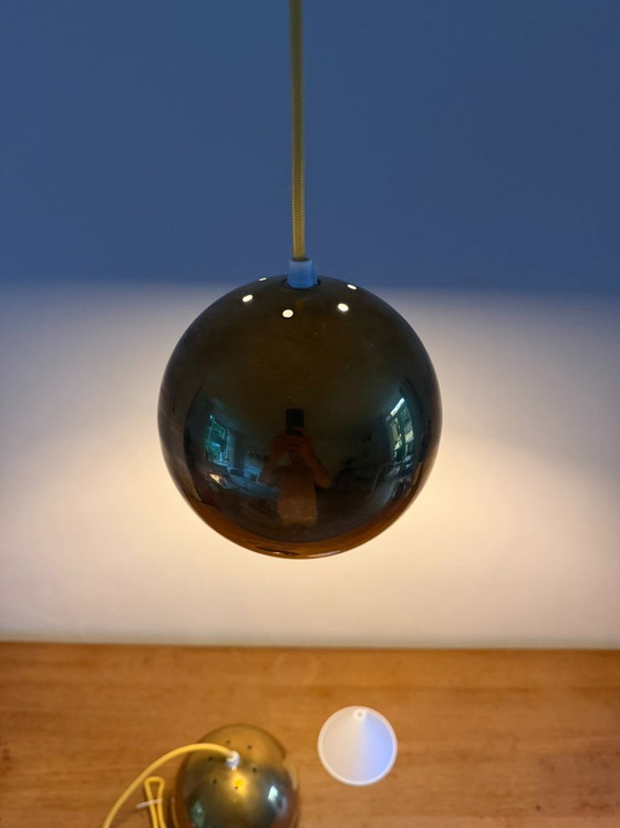 Set of 2 Vintage Topan style pendants - Danish design lamps, Pendant lamps, Metal, Gold (photo 5 of 10)