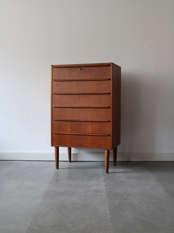 Image 1 of Vintage Deense smalle ladekast in teak 