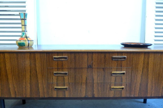 Image 1 of Beautiful vintage mid-century rosewood lowboard sideboard