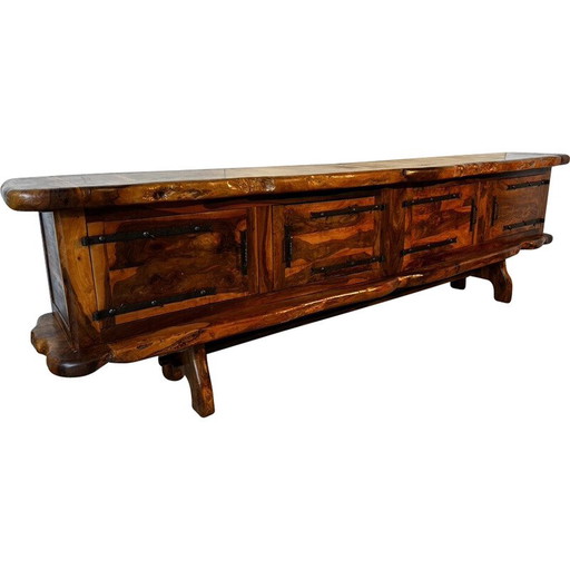 Aparador vintage de madera maciza de olivo para La Maison Skela, Francia, años 60
