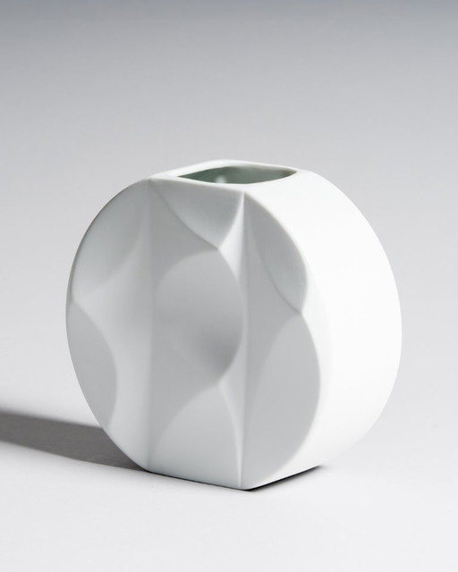 Raro vaso Hutschenreuther Archais Heinrich Fuchs modello 5096/18 in porcellana biscuit