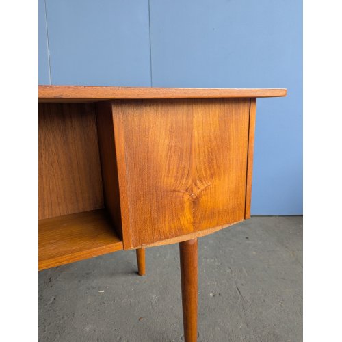 Scrivania vintage autoportante in teak, Danimarca anni '60 – Scrivanie, Wood, Mid Century Modern (photo 12 of 13)