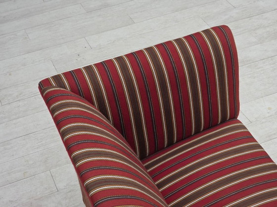 Image 1 of Dänisches 2-Sitzer-Sofa aus den 1960er Jahren, gestreift, rot/mehrfarbig, Möbelwolle
