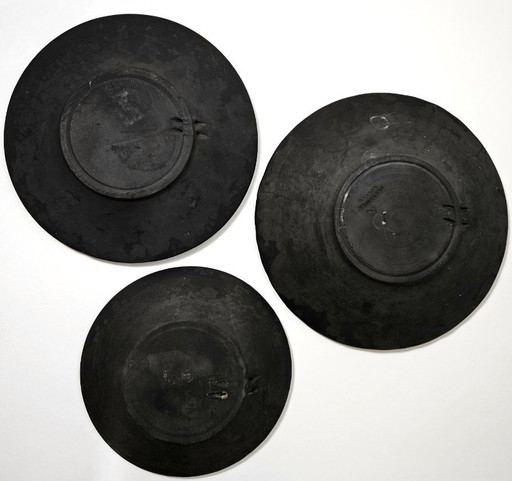 Hungarian BLACK CERAMIC Hanging Wall Plates 3Pcs Set Collection from 1970s