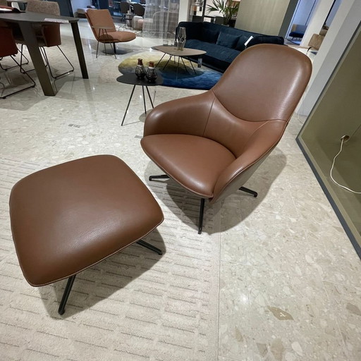 Leolux Lanah Drehsessel mit Hocker