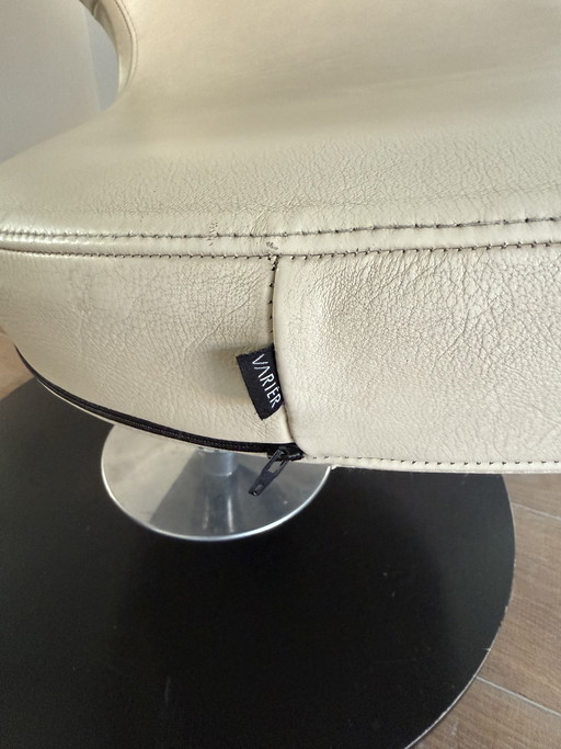 Varier Peel Club fauteuil – Crème leder & zwart essen
