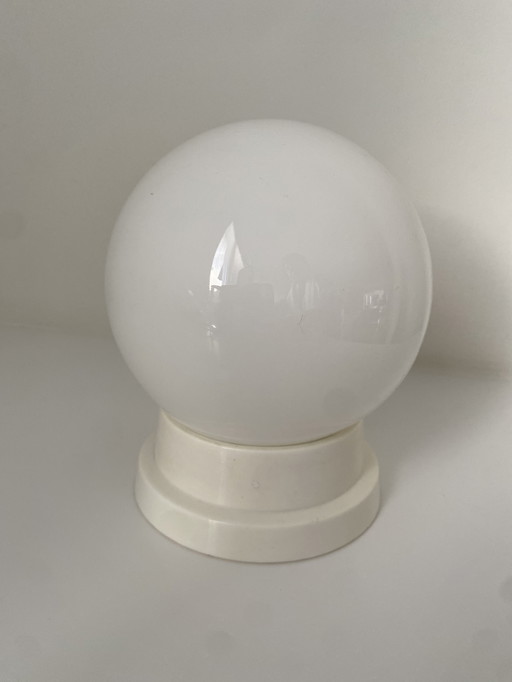 Lampe globe vintage - Plafonnier - Applique murale Massive & Corodex années 1970
