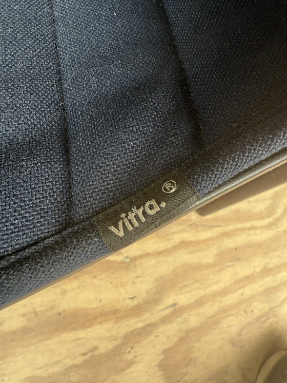 Image 1 of 8x Vitra Hal con manta en rojo o azul