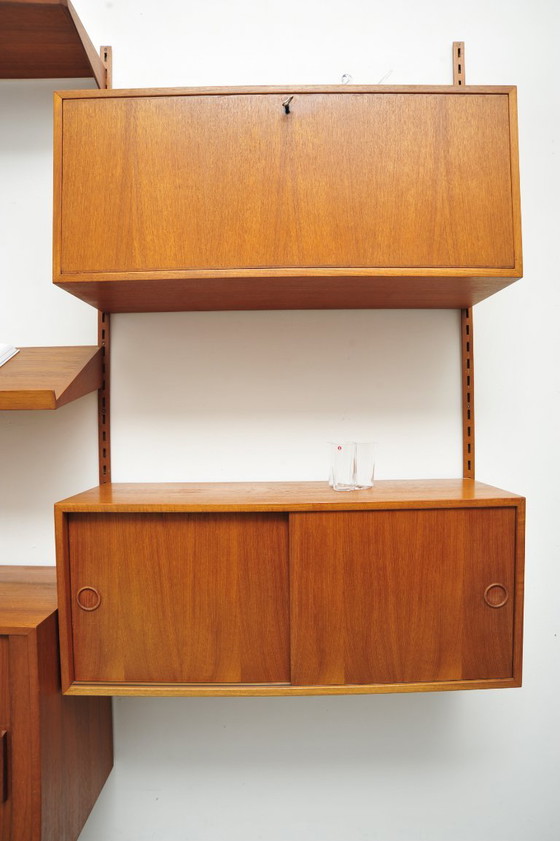 Danish Shelving System in Teak by Kai Kristiansen for Feldballes Møbelfabrik, 1960s, Shelving unit, Wood (photo 14 of 21)
