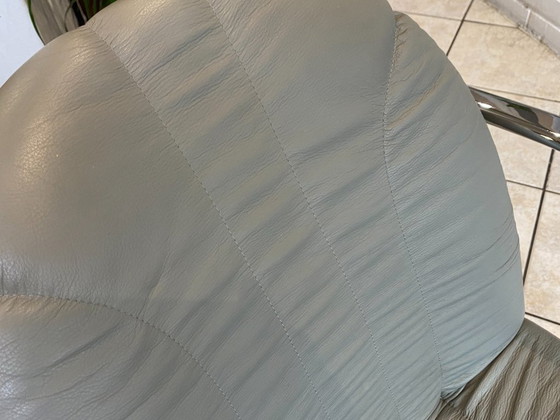 Image 1 of Pareja de sillones plegables Souvignet en cuero cromado gris, 1980