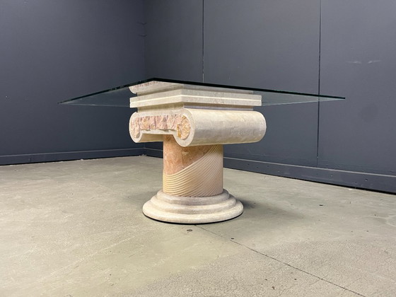 Image 1 of Table basse à colonnes tessellées de Maitland Smith, années 1970