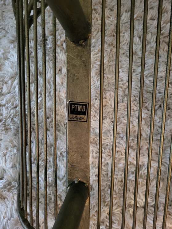 Image 1 of PTMD stoel Wire in koper met armleuning