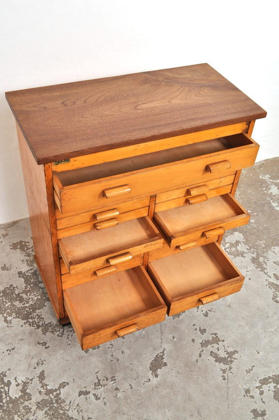 Armadio scolastico / Cassettiera vintage in faggio anni '50 – Cassettiere, Wood (photo 7 of 8)