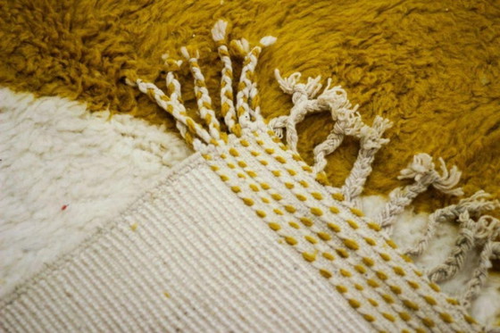 Image 1 of Traditional handmade carpet 250cmx150cm