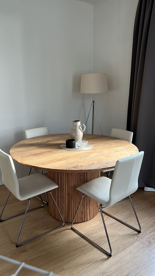 NOUS round dining table 140cm